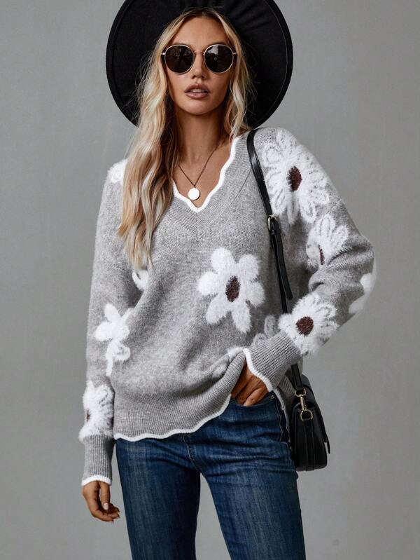 Maya™ | Elegant V-Neck Floral Sweater