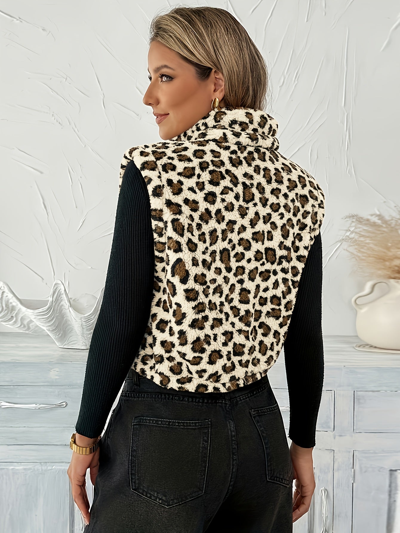 Delia™ | Sleeveless Teddy Fleece Vest
