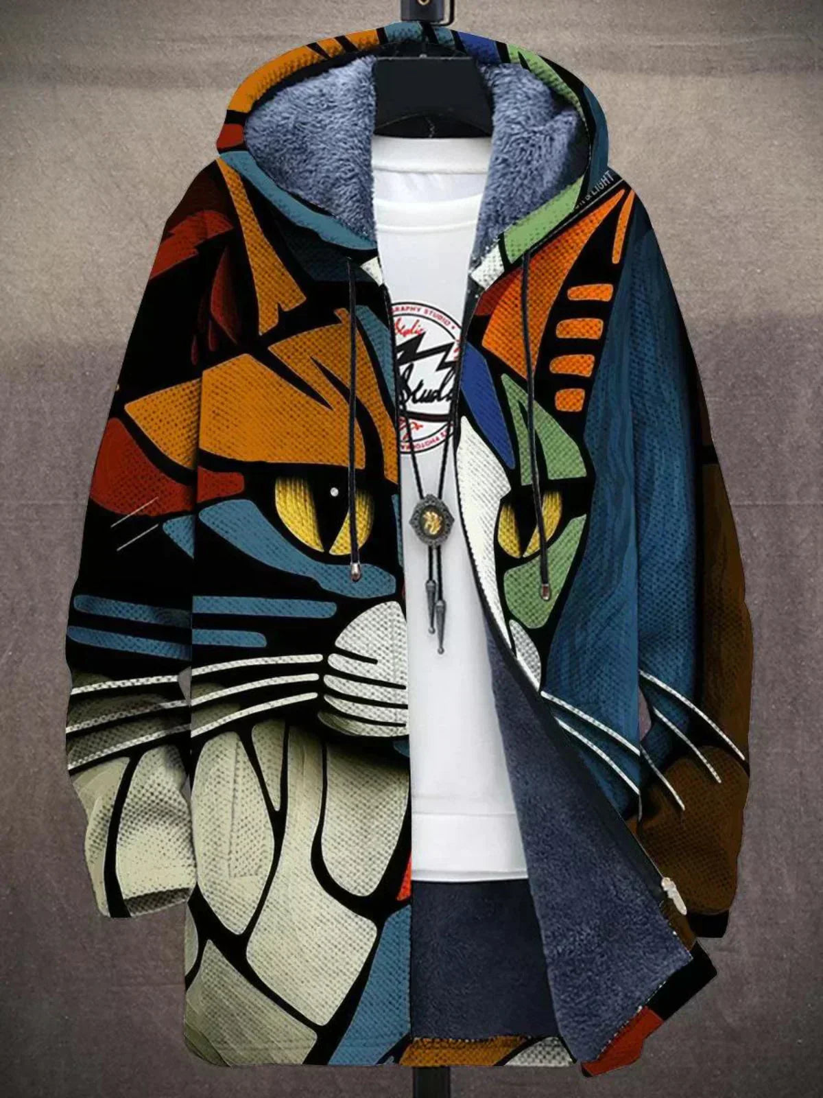 Jindalee | Luxurious Cardigan with Artistic Inspiration