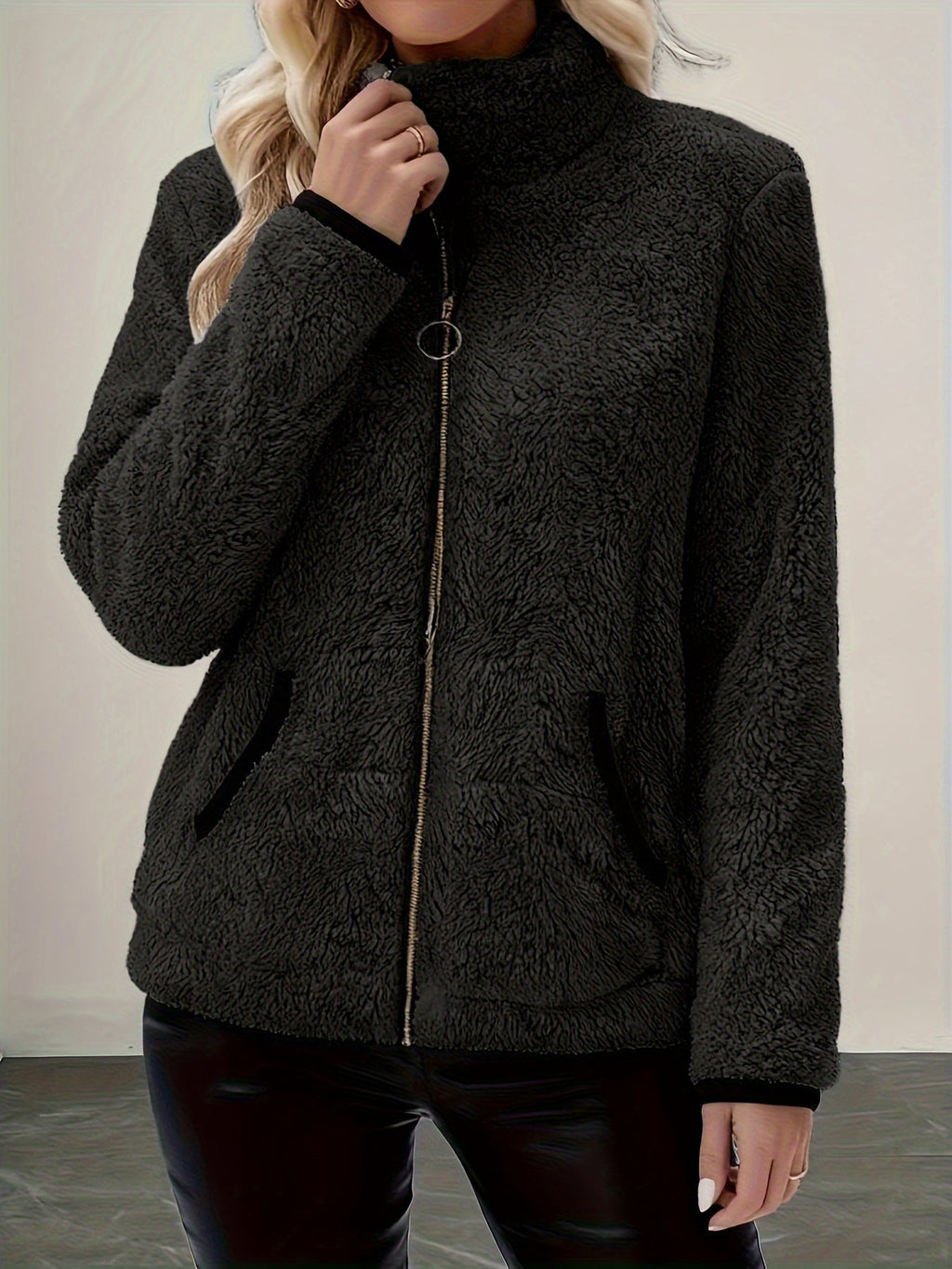 Liora™ | Slim-Fit Plush Fleece