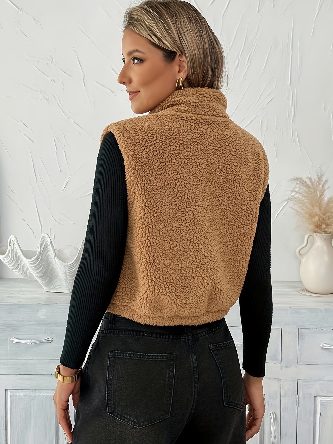 Delia™ | Sleeveless Teddy Fleece Vest