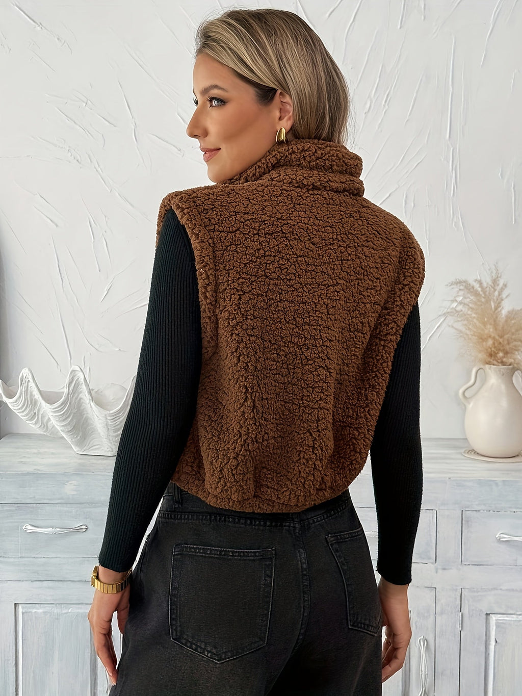 Delia™ | Sleeveless Teddy Fleece Vest